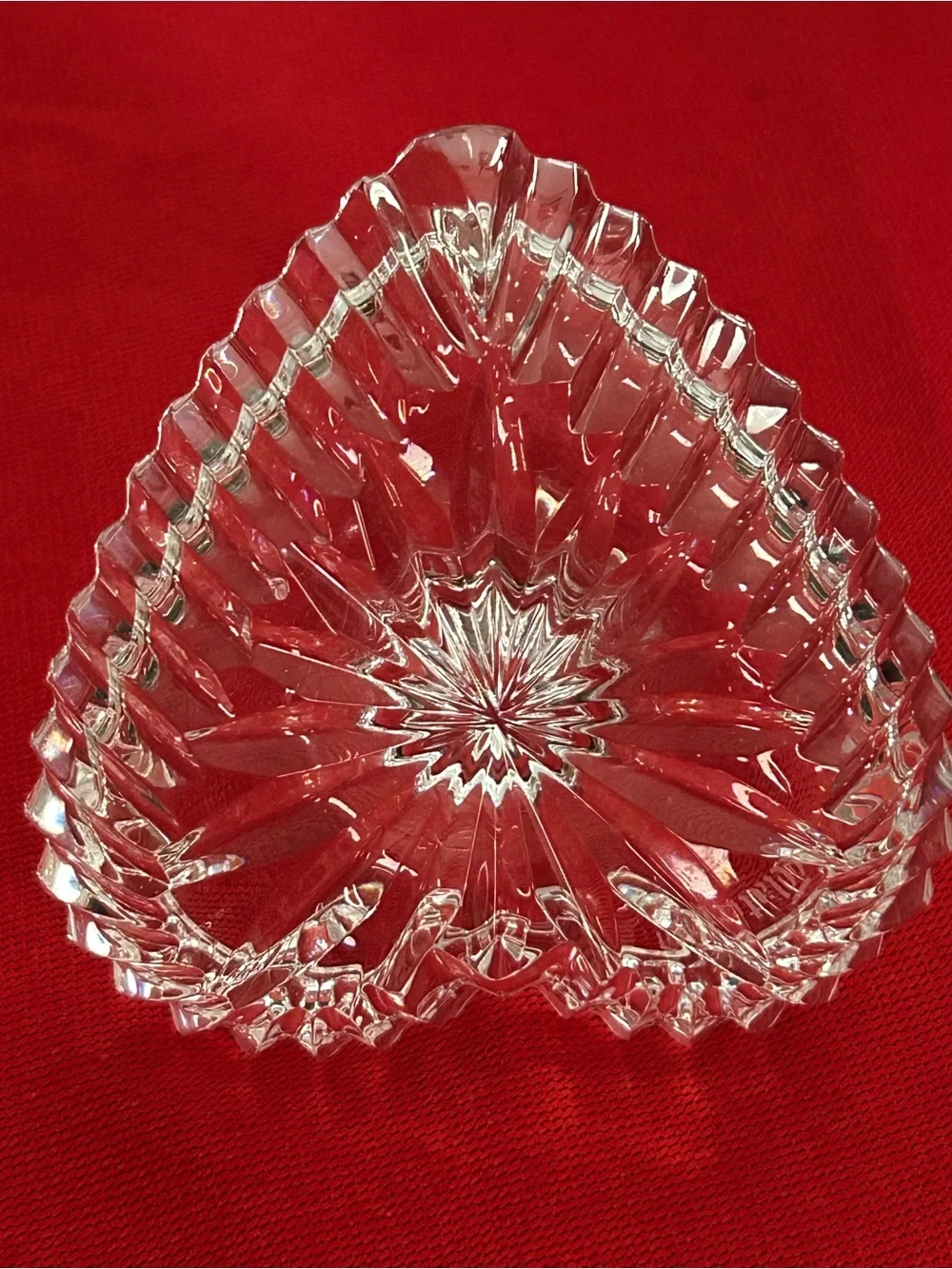 Waterford Crystal Clear Heart Ring Stand with Faceted Peg